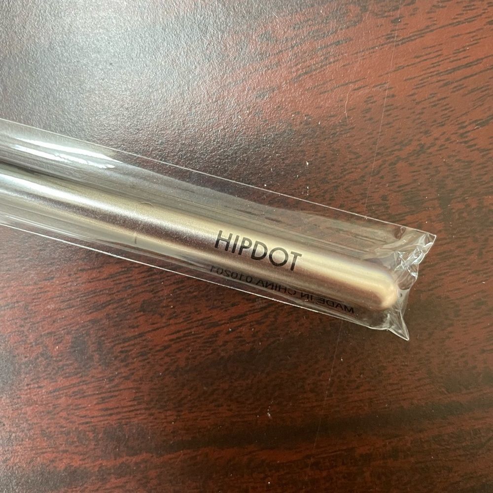 NWT Hipdot Precise Brush - Picture 2 of 4